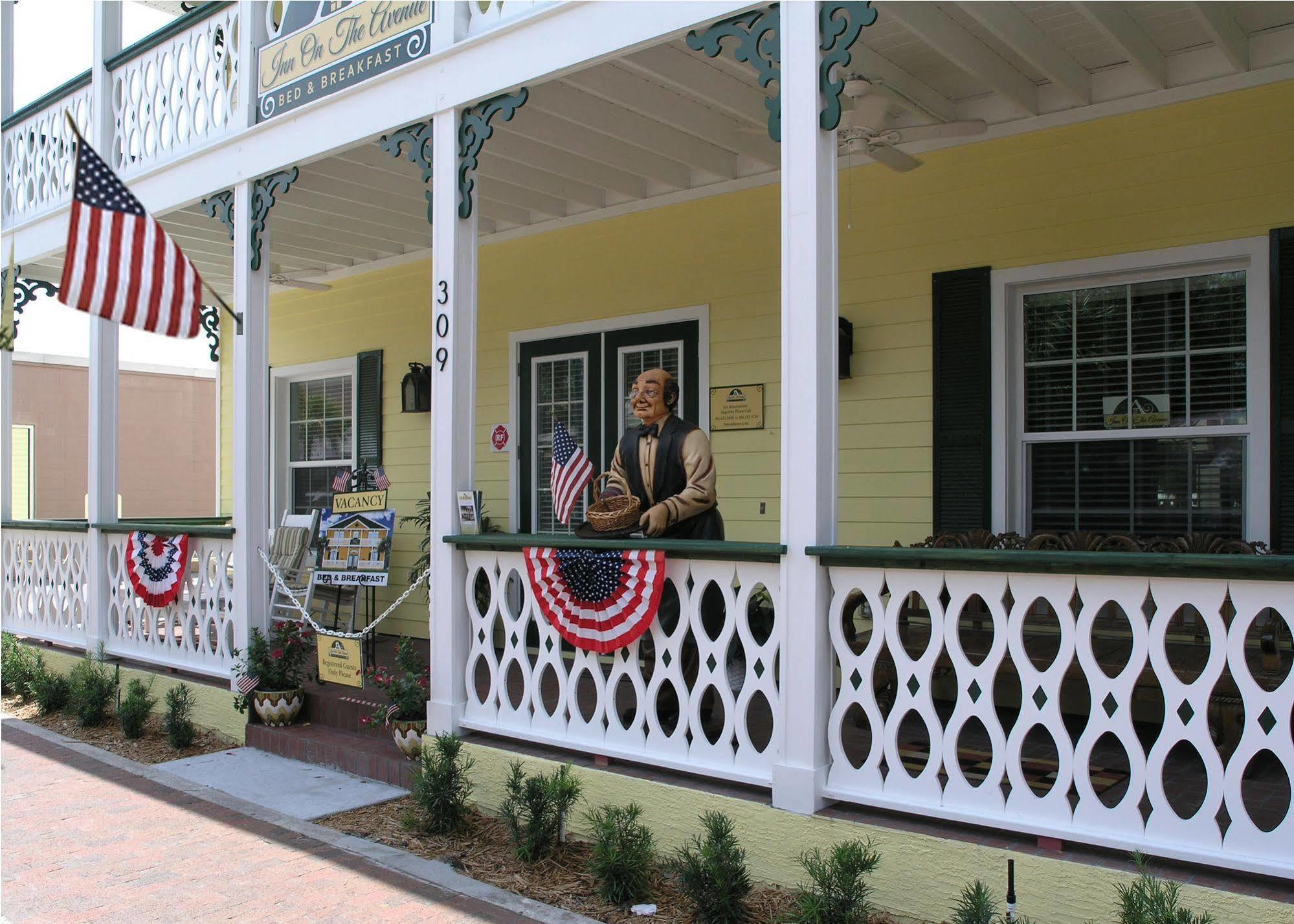 Inn On The Avenue New Smyrna Beach Exterior photo